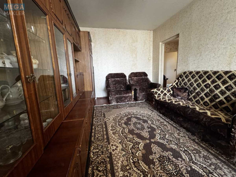 Продаж 3 кімнатної квартири (74/64/10), 16 пов. 16 пов. будинку, <a class="location-link" href="/kiev/" title="Недвижимость Київ">Київ</a>, <a class="location-link" href="/kiev/solomenskij/" title="Недвижимость Солом'янський район">Солом'янський р-н</a>, Вадима Гетьмана вул., 46 (изображение 3)