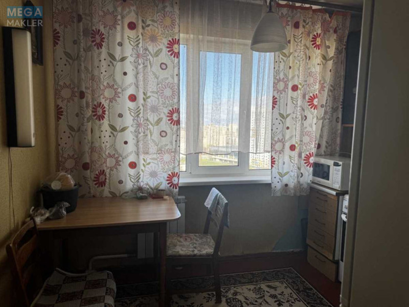 Продаж 3 кімнатної квартири (74/64/10), 16 пов. 16 пов. будинку, <a class="location-link" href="/kiev/" title="Недвижимость Київ">Київ</a>, <a class="location-link" href="/kiev/solomenskij/" title="Недвижимость Солом'янський район">Солом'янський р-н</a>, Вадима Гетьмана вул., 46 (изображение 6)