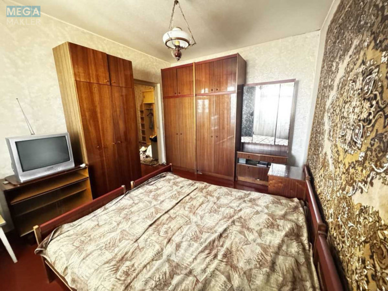 Продаж 3 кімнатної квартири (74/64/10), 16 пов. 16 пов. будинку, <a class="location-link" href="/kiev/" title="Недвижимость Київ">Київ</a>, <a class="location-link" href="/kiev/solomenskij/" title="Недвижимость Солом'янський район">Солом'янський р-н</a>, Вадима Гетьмана вул., 46 (изображение 14)