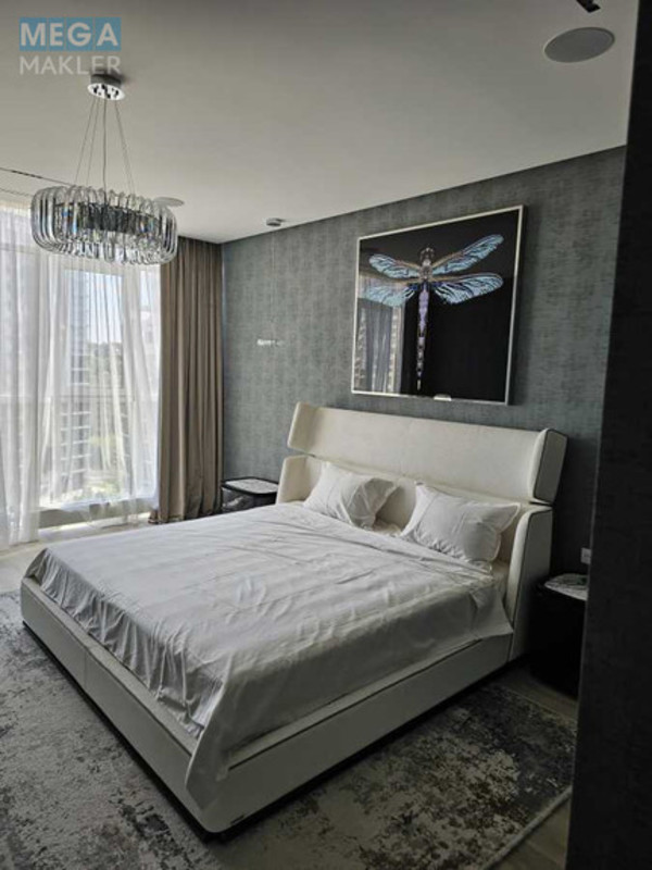 Продаж 4 кімнатної квартири (190/77/55), 9 пов. 18 пов. будинку, <a class="location-link" href="/kiev/" title="Недвижимость Київ">Київ</a>, <a class="location-link" href="/kiev/pecherskij/" title="Недвижимость Печерський район">Печерський р-н</a>, Драгомирова ул., 18а (изображение 18)