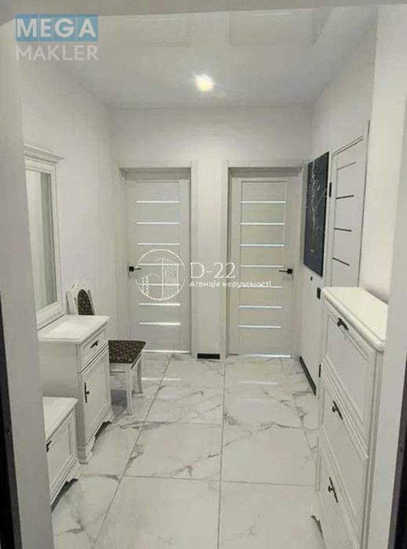 Оренда 1 кімнатної квартири, <a class="location-link" href="/kiev/" title="Недвижимость Київ">Київ</a>, <a class="location-link" href="/kiev/goloseevskij/" title="Недвижимость Голосіївський район">Голосіївський р-н</a>, Наддніпрянське шосе, 3 (изображение 8)