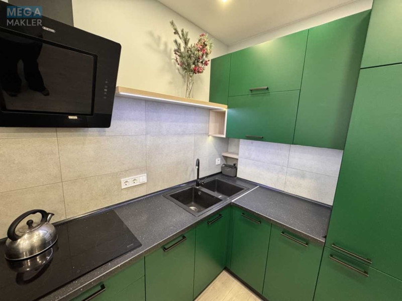Продаж 3 кімнатної квартири (90/42/15), 24 пов. 26 пов. будинку, <a class="location-link" href="/kiev/" title="Недвижимость Київ">Київ</a>, <a class="location-link" href="/kiev/svyatoshinskij/" title="Недвижимость Святошинський район">Святошинський р-н</a>, Обуховская ул., 139 (изображение 4)