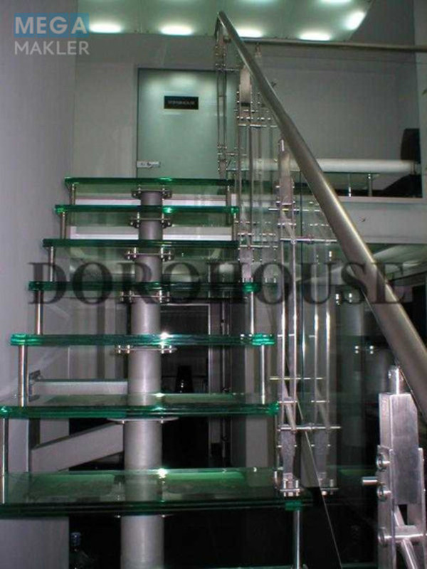 Продаж комерційної нерухомості, 131 кв.м, под офис, <a class="location-link" href="/kiev/" title="Недвижимость Київ">Київ</a>, <a class="location-link" href="/kiev/goloseevskij/" title="Недвижимость Голосіївський район">Голосіївський р-н</a>, Феодосийский пер., 14 (изображение 3)