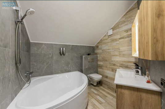 Продаж дома, 2&nbsp;поверху, 120&nbsp;кв.м, 3&nbsp;кімнати, ділянка 5&nbsp;соток, <a class="location-link" href="/kijlov/" title="Недвижимость Кійлів">Кийлів</a>, Набережна, 2/10 (изображение 15)