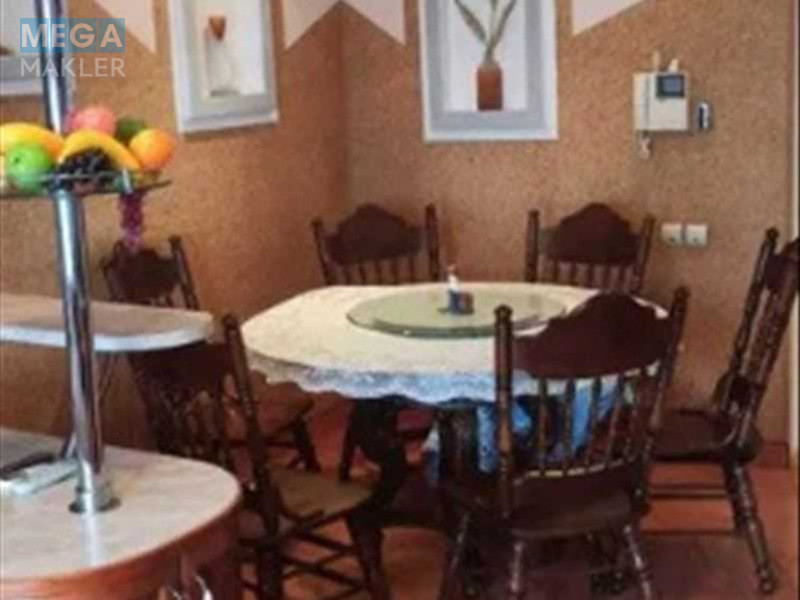 Продаж дома, 3 поверху, 536 кв.м, 11 кімнат, ділянка 22 сотки, <a class="location-link" href="/ranevichi/" title="Недвижимость Раневичі">Раневичі</a>, Садова, 1 (изображение 4)