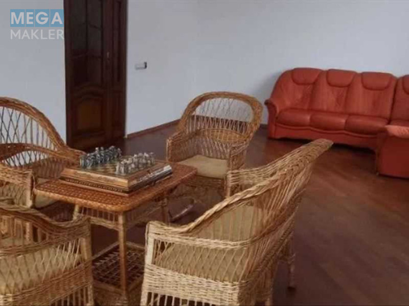 Продаж дома, 3 поверху, 536 кв.м, 11 кімнат, ділянка 22 сотки, <a class="location-link" href="/ranevichi/" title="Недвижимость Раневичі">Раневичі</a>, Садова, 1 (изображение 6)