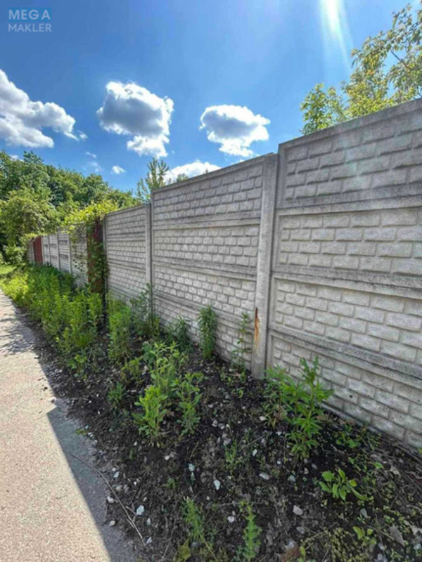 Продаж дома, 1 поверх, 25 кв.м, 1 кімната, ділянка 5 соток, <a class="location-link" href="/fursy/" title="Недвижимость Фурсі">Фурси</a>, Окружна (изображение 2)