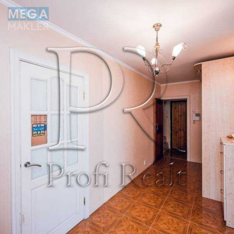 Продаж 3 кімнатної квартири (70/40/7), 6 пов. 14 пов. будинку, <a class="location-link" href="/kiev/" title="Недвижимость Київ">Київ</a>, <a class="location-link" href="/kiev/svyatoshinskij/" title="Недвижимость Святошинський район">Святошинський р-н</a>, Симиренка вулиця, 2/19 (изображение 6)