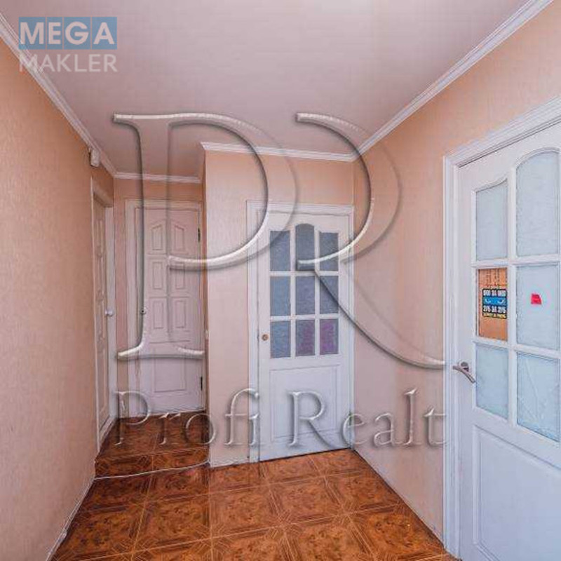 Продаж 3 кімнатної квартири (70/40/7), 6 пов. 14 пов. будинку, <a class="location-link" href="/kiev/" title="Недвижимость Київ">Київ</a>, <a class="location-link" href="/kiev/svyatoshinskij/" title="Недвижимость Святошинський район">Святошинський р-н</a>, Симиренка вулиця, 2/19 (изображение 16)