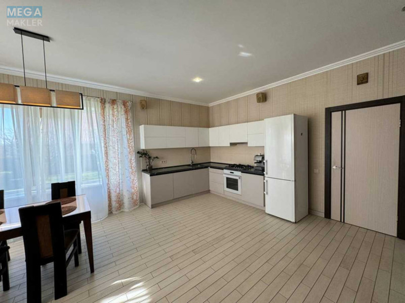 Продаж дома, 2 поверху, 220 кв.м, 4 кімнати, ділянка 10 соток, <a class="location-link" href="/boyarka/" title="Недвижимость Боярка">Боярка</a>, Тарасовка (изображение 10)