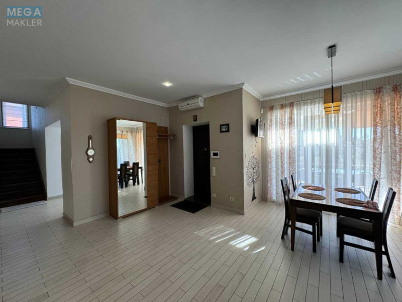 Продаж дома, 2 поверху, 220 кв.м, 4 кімнати, ділянка 10 соток, <a class="location-link" href="/boyarka/" title="Недвижимость Боярка">Боярка</a>, Тарасовка (изображение 11)