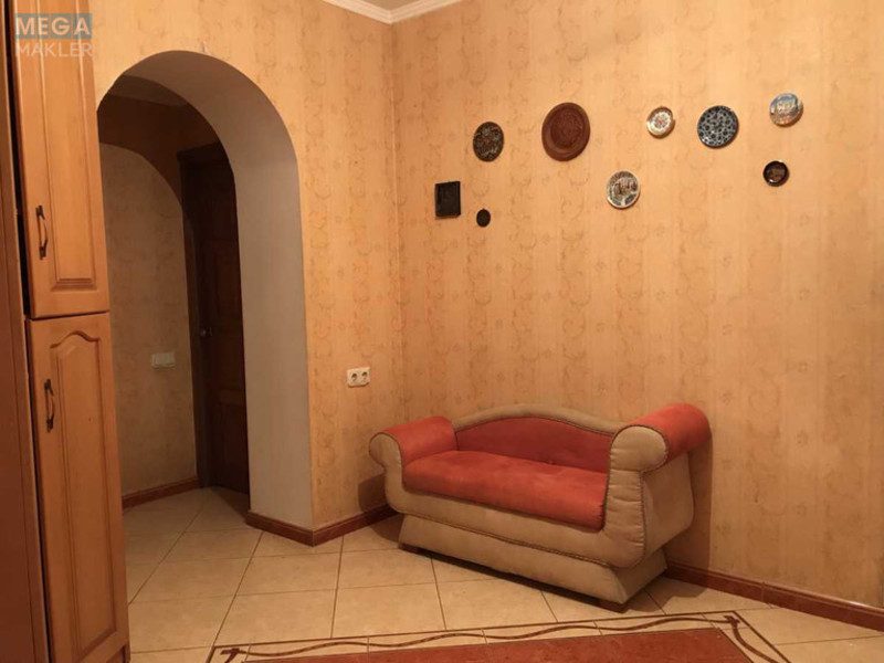 Оренда дома, <a class="location-link" href="/kiev/" title="Недвижимость Київ">Київ</a>, <a class="location-link" href="/kiev/goloseevskij/" title="Недвижимость Голосіївський район">Голосіївський р-н</a>, Пятигорська вул., 52 (изображение 6)