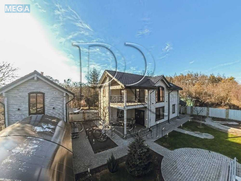 Продаж дома, 2 поверху, 200 кв.м, 4 кімнати, ділянка 6 соток, <a class="location-link" href="/kiev/" title="Недвижимость Київ">Київ</a>, <a class="location-link" href="/kiev/svyatoshinskij/" title="Недвижимость Святошинський район">Святошинський р-н</a>, Берковецька вул., 6А (изображение 3)