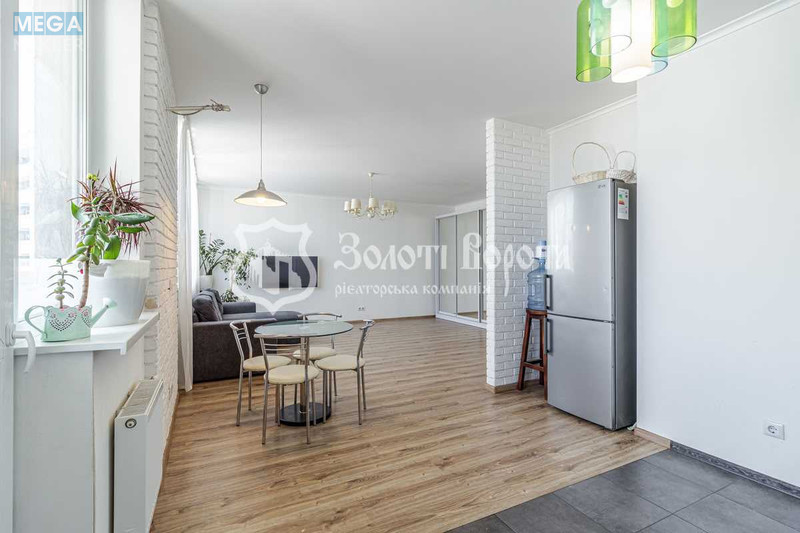 Продаж 3 кімнатної квартири (100/56/12), 22 пов. 25 пов. будинку, <a class="location-link" href="/kiev/" title="Недвижимость Київ">Київ</a>, <a class="location-link" href="/kiev/darnickij/" title="Недвижимость Дарницький район">Дарницький р-н</a>, Олени Пчілки вул., 8 (изображение 5)