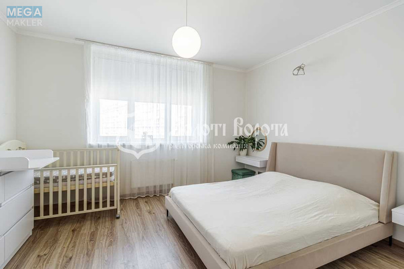 Продаж 3 кімнатної квартири (100/56/12), 22 пов. 25 пов. будинку, <a class="location-link" href="/kiev/" title="Недвижимость Київ">Київ</a>, <a class="location-link" href="/kiev/darnickij/" title="Недвижимость Дарницький район">Дарницький р-н</a>, Олени Пчілки вул., 8 (изображение 8)