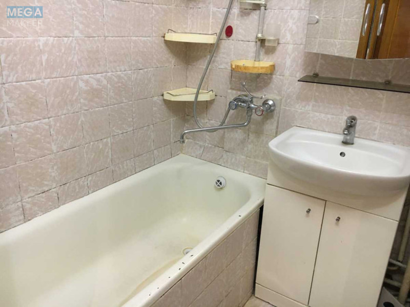 Оренда 2 кімнатної квартири, <a class="location-link" href="/kiev/" title="Недвижимость Київ">Київ</a>, <a class="location-link" href="/kiev/svyatoshinskij/" title="Недвижимость Святошинський район">Святошинський р-н</a>, Академика Королева просп., 12г (изображение 13)