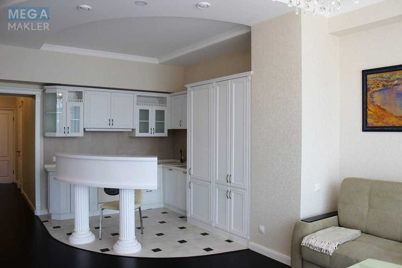 Продаж 3 кімнатної квартири (147/64/28), 3 пов. 4 пов. будинку, <a class="location-link" href="/kiev/" title="Недвижимость Київ">Київ</a>, <a class="location-link" href="/kiev/obolonskij/" title="Недвижимость Оболонський район">Оболонський р-н</a>, Оболонська Набережна вул., 7 (изображение 9)