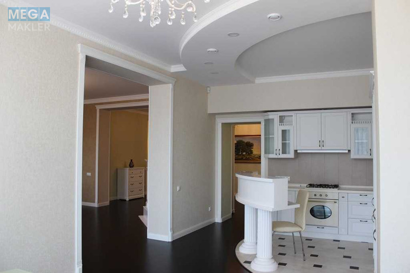 Продаж 3 кімнатної квартири (147/64/28), 3 пов. 4 пов. будинку, <a class="location-link" href="/kiev/" title="Недвижимость Київ">Київ</a>, <a class="location-link" href="/kiev/obolonskij/" title="Недвижимость Оболонський район">Оболонський р-н</a>, Оболонська Набережна вул., 7 (изображение 10)