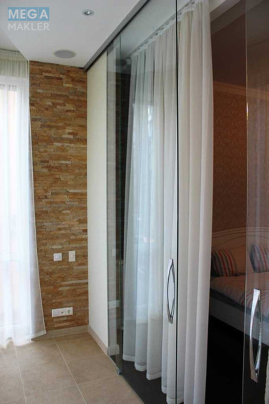Продаж 3 кімнатної квартири (147/64/28), 3 пов. 4 пов. будинку, <a class="location-link" href="/kiev/" title="Недвижимость Київ">Київ</a>, <a class="location-link" href="/kiev/obolonskij/" title="Недвижимость Оболонський район">Оболонський р-н</a>, Оболонська Набережна вул., 7 (изображение 15)