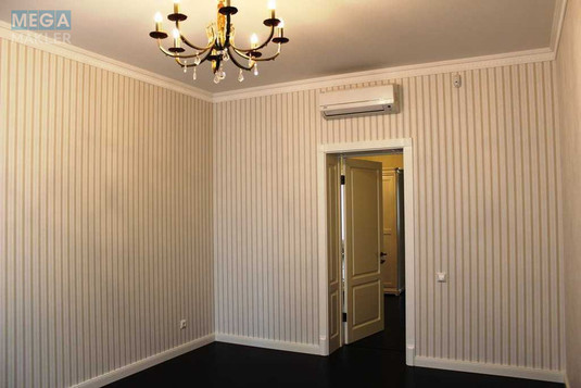 Продаж 3 кімнатної квартири (147/64/28), 3 пов. 4 пов. будинку, <a class="location-link" href="/kiev/" title="Недвижимость Київ">Київ</a>, <a class="location-link" href="/kiev/obolonskij/" title="Недвижимость Оболонський район">Оболонський р-н</a>, Оболонська Набережна вул., 7 (изображение 18)