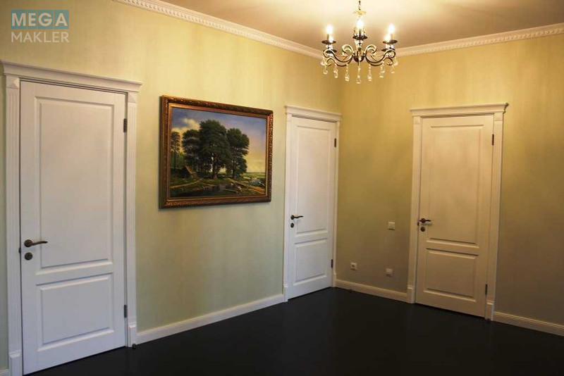 Продаж 3 кімнатної квартири (147/64/28), 3 пов. 4 пов. будинку, <a class="location-link" href="/kiev/" title="Недвижимость Київ">Київ</a>, <a class="location-link" href="/kiev/obolonskij/" title="Недвижимость Оболонський район">Оболонський р-н</a>, Оболонська Набережна вул., 7 (изображение 19)