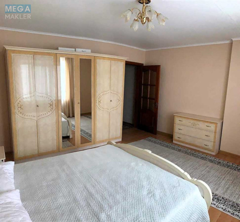 Оренда 3 кімнатної квартири, <a class="location-link" href="/kiev/" title="Недвижимость Київ">Київ</a>, <a class="location-link" href="/kiev/darnickij/" title="Недвижимость Дарницький район">Дарницький р-н</a>, Декабристів вул., 12/37 (изображение 4)