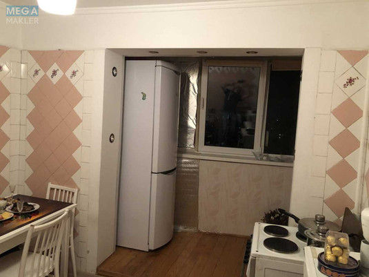 Продаж 3 кімнатної квартири (71/44/10), 15 пов. 16 пов. будинку, <a class="location-link" href="/kiev/" title="Недвижимость Київ">Київ</a>, <a class="location-link" href="/kiev/podolskij/" title="Недвижимость Подільський район">Подільський р-н</a>, Свободи просп., 30А (изображение 10)