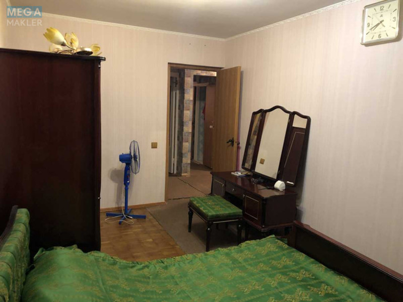 Продаж 3 кімнатної квартири (71/44/10), 15 пов. 16 пов. будинку, <a class="location-link" href="/kiev/" title="Недвижимость Київ">Київ</a>, <a class="location-link" href="/kiev/podolskij/" title="Недвижимость Подільський район">Подільський р-н</a>, Свободи просп., 30А (изображение 20)