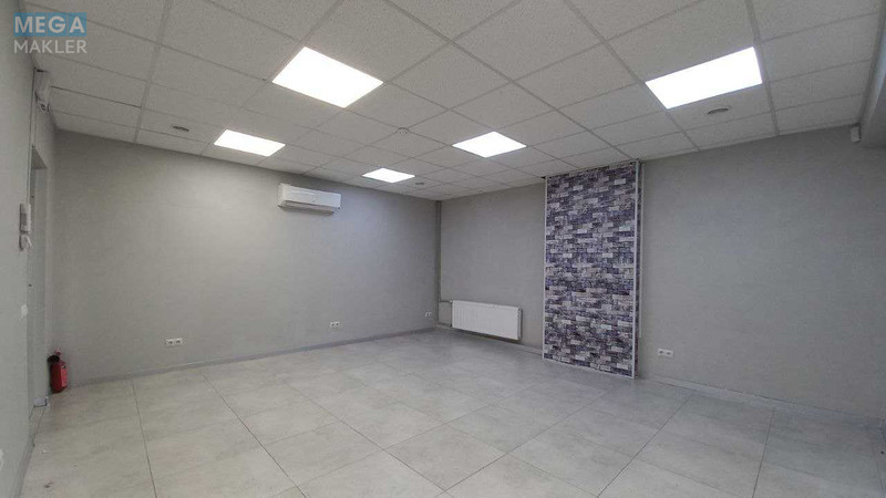 Продаж комерційної нерухомості, 1 430 кв.м, под офис, <a class="location-link" href="/kiev/" title="Недвижимость Київ">Київ</a>, <a class="location-link" href="/kiev/darnickij/" title="Недвижимость Дарницький район">Дарницький р-н</a>, Александра Мишуги ул., 10 (изображение 6)