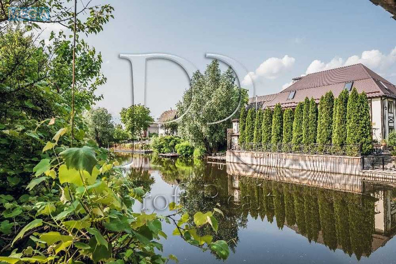 Продаж дома, 2 поверху, 82 кв.м, 3 кімнати, ділянка 4 сотки, <a class="location-link" href="/kiev/" title="Недвижимость Київ">Київ</a>, <a class="location-link" href="/kiev/darnickij/" title="Недвижимость Дарницький район">Дарницький р-н</a>, Лугова вул., 25 (изображение 4)