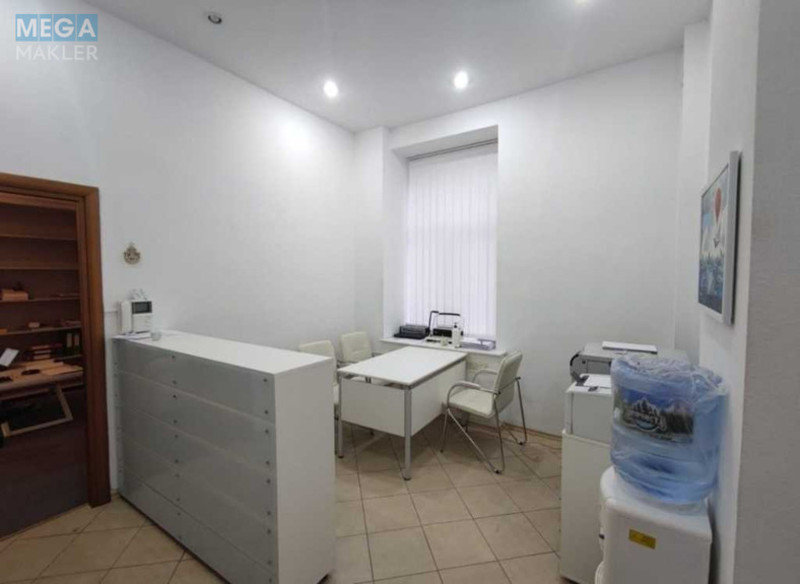 Продаж 1 кімнатної квартири (49/?/10), 1 пов. 7 пов. будинку, <a class="location-link" href="/kiev/" title="Недвижимость Київ">Київ</a>, <a class="location-link" href="/kiev/pecherskij/" title="Недвижимость Печерський район">Печерський р-н</a>, Круглоуніверситетська вул., 14 (изображение 6)