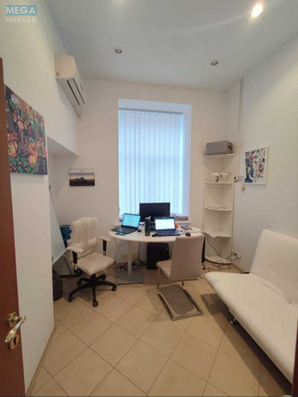 Продаж 1 кімнатної квартири (49/?/10), 1 пов. 7 пов. будинку, <a class="location-link" href="/kiev/" title="Недвижимость Київ">Київ</a>, <a class="location-link" href="/kiev/pecherskij/" title="Недвижимость Печерський район">Печерський р-н</a>, Круглоуніверситетська вул., 14 (изображение 8)