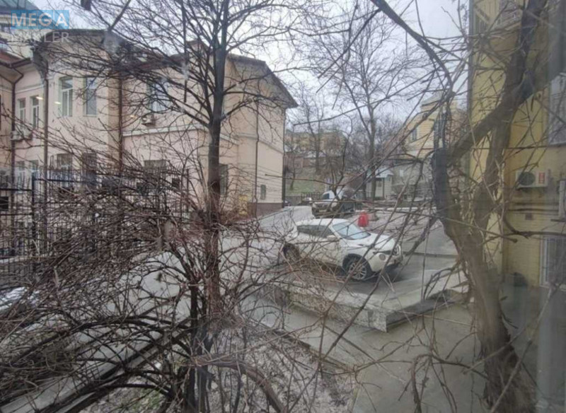 Продаж 1 кімнатної квартири (49/?/10), 1 пов. 7 пов. будинку, <a class="location-link" href="/kiev/" title="Недвижимость Київ">Київ</a>, <a class="location-link" href="/kiev/pecherskij/" title="Недвижимость Печерський район">Печерський р-н</a>, Круглоуніверситетська вул., 14 (изображение 13)