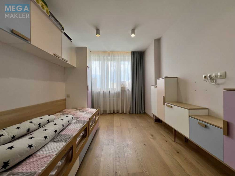 Продаж 3 кімнатної квартири (94/?/35), 21 пов. 24 пов. будинку, <a class="location-link" href="/kiev/" title="Недвижимость Київ">Київ</a>, <a class="location-link" href="/kiev/goloseevskij/" title="Недвижимость Голосіївський район">Голосіївський р-н</a>, Моторный пер., 9А (изображение 6)