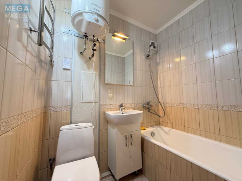 Оренда 2 кімнатної квартири, <a class="location-link" href="/kiev/" title="Недвижимость Київ">Київ</a>, <a class="location-link" href="/kiev/shevchenkovskij/" title="Недвижимость Шевченківський район">Шевченківський р-н</a>, Дорогожицька вул., 15А (изображение 13)