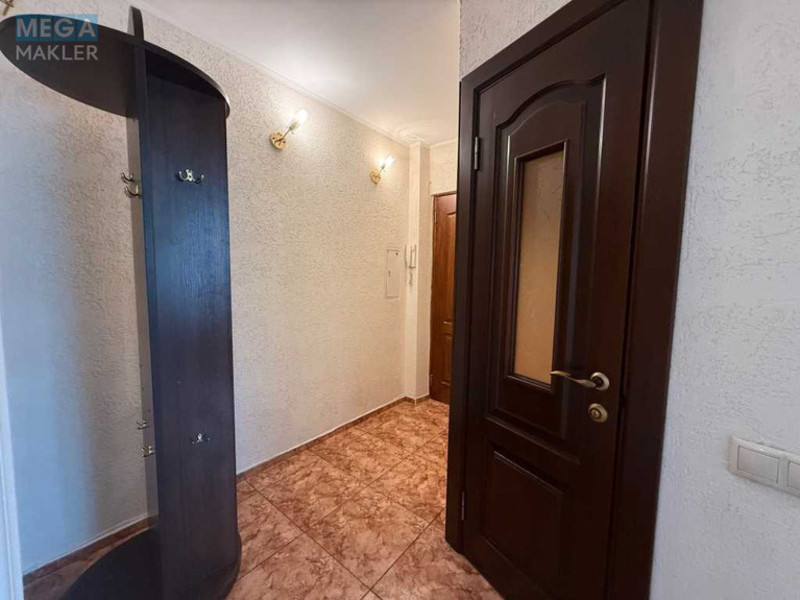 Оренда 2 кімнатної квартири, <a class="location-link" href="/kiev/" title="Недвижимость Київ">Київ</a>, <a class="location-link" href="/kiev/shevchenkovskij/" title="Недвижимость Шевченківський район">Шевченківський р-н</a>, Дорогожицька вул., 15А (изображение 14)