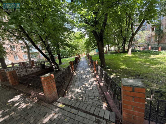 Оренда 2 кімнатної квартири, <a class="location-link" href="/kiev/" title="Недвижимость Київ">Київ</a>, <a class="location-link" href="/kiev/shevchenkovskij/" title="Недвижимость Шевченківський район">Шевченківський р-н</a>, Дорогожицька вул., 15А (изображение 17)