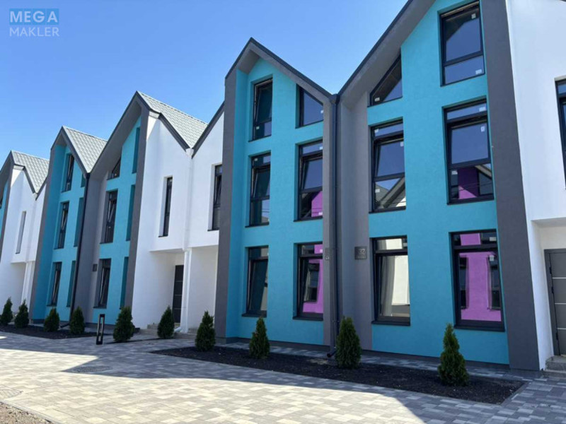 Продаж дома, 3&nbsp;поверху, 140&nbsp;кв.м, 4&nbsp;кімнати, ділянка 1&nbsp;сотка, <a class="location-link" href="/gatnoe/" title="Недвижимость Гатне">Гатне</a>, Бузковая, 10 (изображение 6)