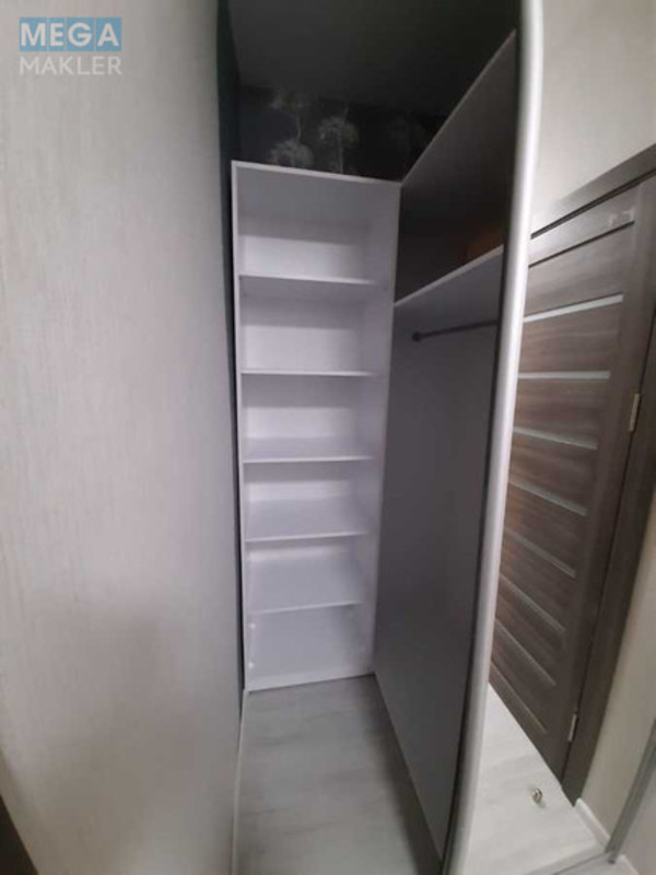 Продаж 2 кімнатної квартири (48/30/6), 5 пов. 5 пов. будинку, <a class="location-link" href="/kiev/" title="Недвижимость Київ">Київ</a>, <a class="location-link" href="/kiev/shevchenkovskij/" title="Недвижимость Шевченківський район">Шевченківський р-н</a>, Дегтярівська вул., 55 (изображение 4)