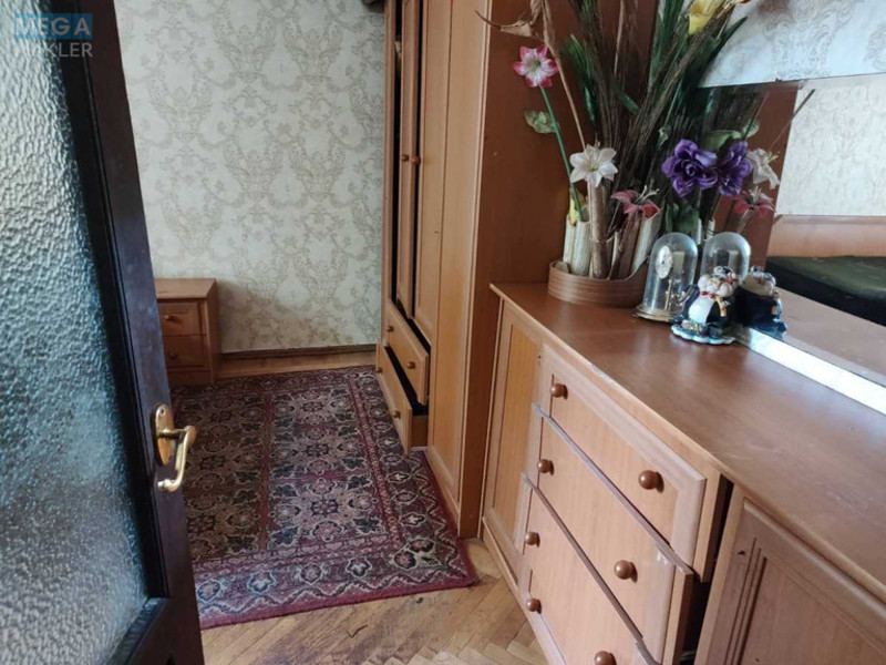 Оренда кімнати (підселення), <a class="location-link" href="/kiev/" title="Недвижимость Київ">Київ</a>, <a class="location-link" href="/kiev/darnickij/" title="Недвижимость Дарницький район">Дарницький р-н</a>, Харьковское шоссе, 13 (изображение 3)