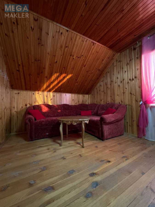 Продаж дома, 3 поверху, 180 кв.м, 5 кімнат, ділянка 5 соток, <a class="location-link" href="/kiev/" title="Недвижимость Київ">Київ</a>, <a class="location-link" href="/kiev/desnyanskij/" title="Недвижимость Деснянський район">Деснянський р-н</a>, Садова вул., 54 (изображение 11)