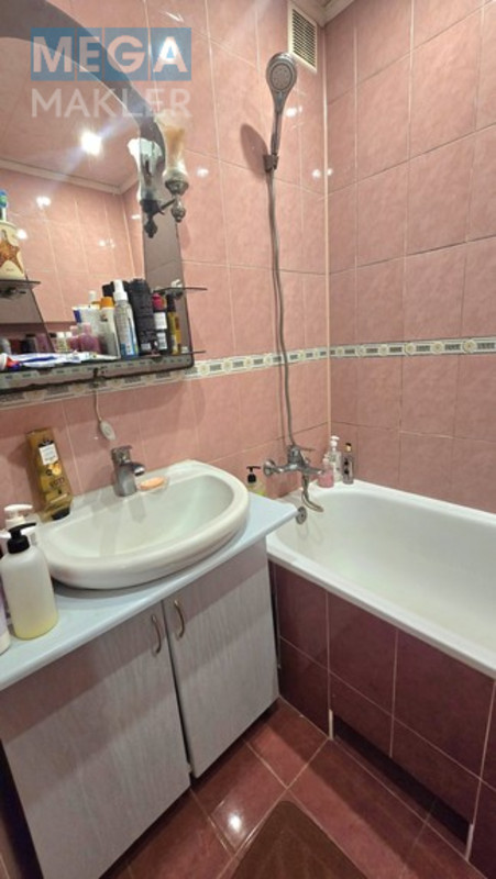 Продаж 2 кімнатної квартири (55,3/29,1/8,2), 9 пов. 9 пов. будинку, <a class="location-link" href="/belaya-tserkov/" title="Недвижимость Біла Церква">Біла Церква</a>, Василя Симоненка (изображение 9)