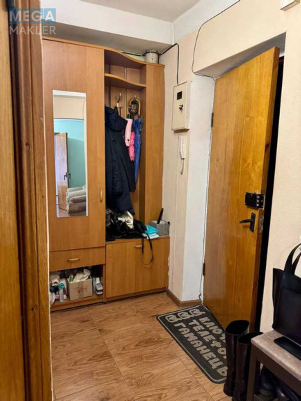 Продаж 2 кімнатної квартири (45/32/7), 6 пов. 9 пов. будинку, <a class="location-link" href="/kiev/" title="Недвижимость Київ">Київ</a>, <a class="location-link" href="/kiev/podolskij/" title="Недвижимость Подільський район">Подільський р-н</a>, Кирилловская ул., 131 (изображение 14)