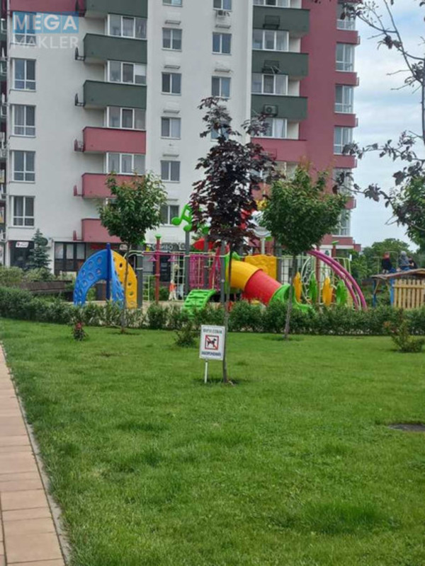 Оренда 1 кімнатної квартири, <a class="location-link" href="/kiev/" title="Недвижимость Київ">Київ</a>, <a class="location-link" href="/kiev/podolskij/" title="Недвижимость Подільський район">Подільський р-н</a>, Івана Виговського вул., 10-С (изображение 2)