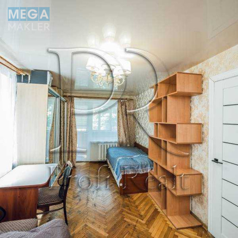 Продаж 1 кімнатної квартири (32/16/6), 2 пов. 5 пов. будинку, <a class="location-link" href="/kiev/" title="Недвижимость Київ">Київ</a>, <a class="location-link" href="/kiev/solomenskij/" title="Недвижимость Солом'янський район">Солом'янський р-н</a>, Відрадний проспект, 10 (изображение 9)