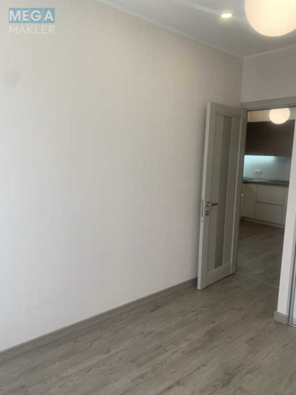 Продаж 3 кімнатної квартири (52/30/21), 3 пов. 9 пов. будинку, <a class="location-link" href="/kiev/" title="Недвижимость Київ">Київ</a>, <a class="location-link" href="/kiev/dneprovskij/" title="Недвижимость Дніпровський район">Дніпровський р-н</a>, Соборності просп., 17к2 (изображение 5)