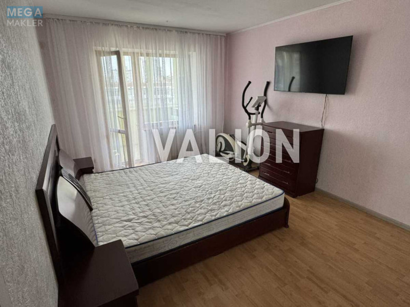 Продаж 3 кімнатної квартири (74,3/43,2/8), 11 пов. 14 пов. будинку, <a class="location-link" href="/kiev/" title="Недвижимость Київ">Київ</a>, <a class="location-link" href="/kiev/desnyanskij/" title="Недвижимость Деснянський район">Деснянський р-н</a>, Володимира Маяковського просп., 69 (изображение 3)