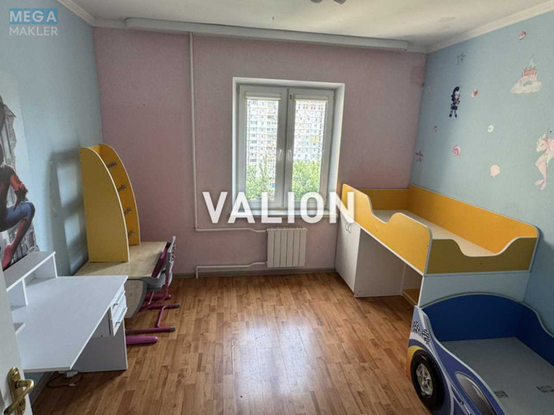 Продаж 3 кімнатної квартири (74,3/43,2/8), 11 пов. 14 пов. будинку, <a class="location-link" href="/kiev/" title="Недвижимость Київ">Київ</a>, <a class="location-link" href="/kiev/desnyanskij/" title="Недвижимость Деснянський район">Деснянський р-н</a>, Володимира Маяковського просп., 69 (изображение 6)