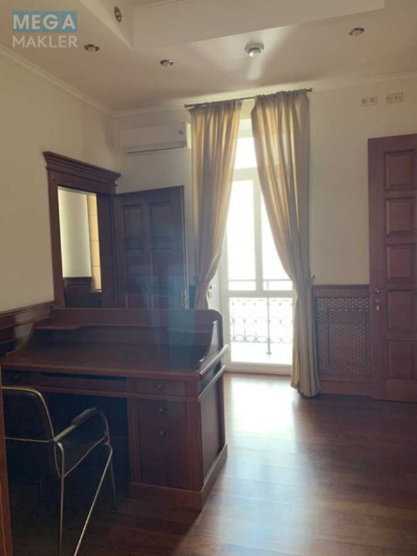 Оренда комерційної нерухомості, 670 кв.м, под офис, <a class="location-link" href="/kiev/" title="Недвижимость Київ">Київ</a>, <a class="location-link" href="/kiev/shevchenkovskij/" title="Недвижимость Шевченківський район">Шевченківський р-н</a>, Ярославов Вал ул., 8б (изображение 21)