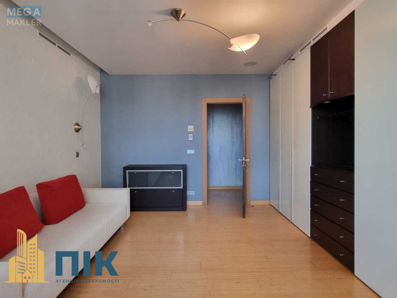 Продаж 3 кімнатної квартири (130/62/10), 10 пов. 20 пов. будинку, <a class="location-link" href="/kiev/" title="Недвижимость Київ">Київ</a>, <a class="location-link" href="/kiev/goloseevskij/" title="Недвижимость Голосіївський район">Голосіївський р-н</a>, Жилянская ул., 59 (изображение 12)